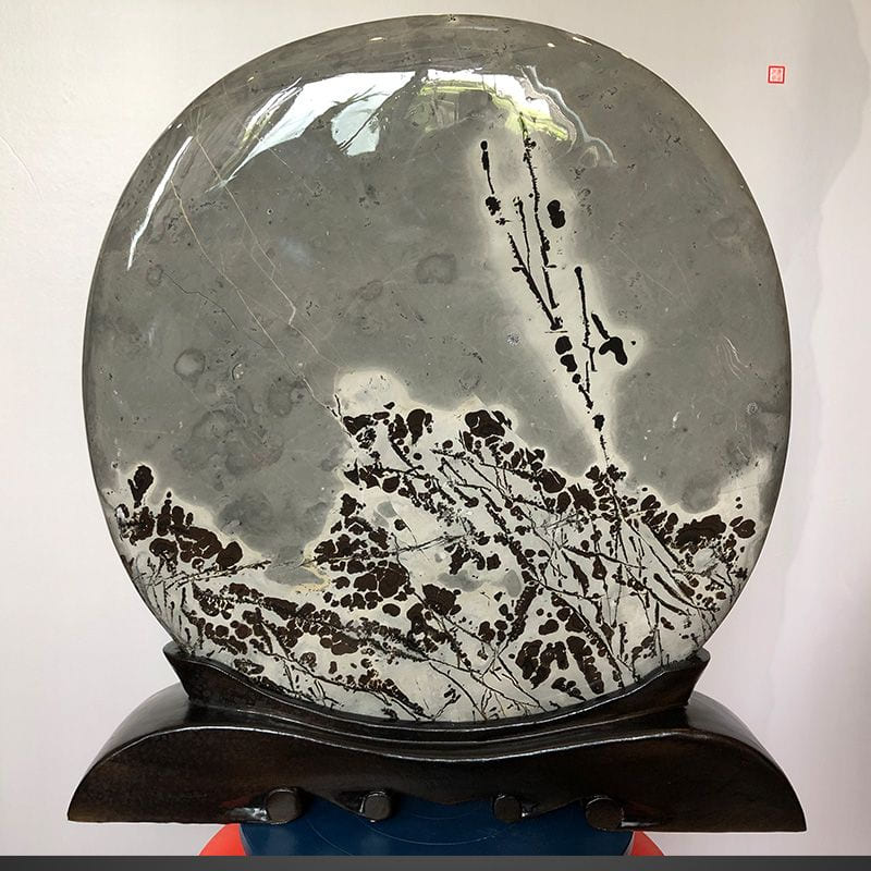 淡墨含烟 · 国画石