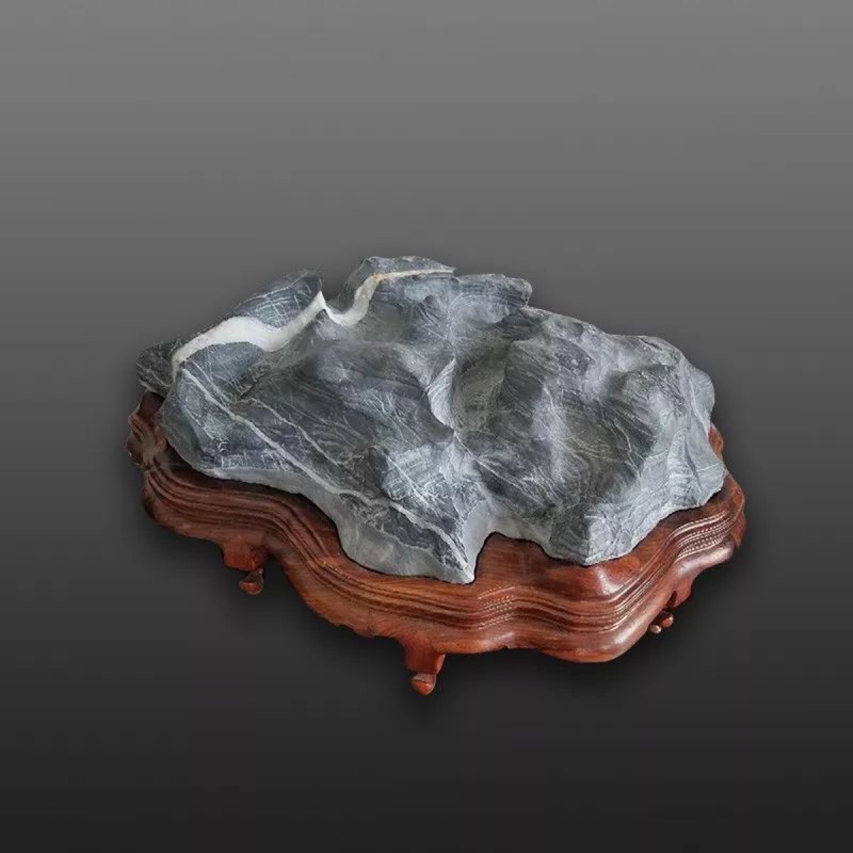 江山如画 · 灵璧石