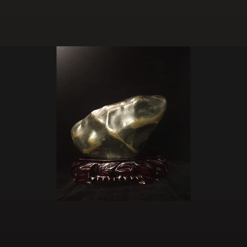 金蟾 · 额尔河奇石