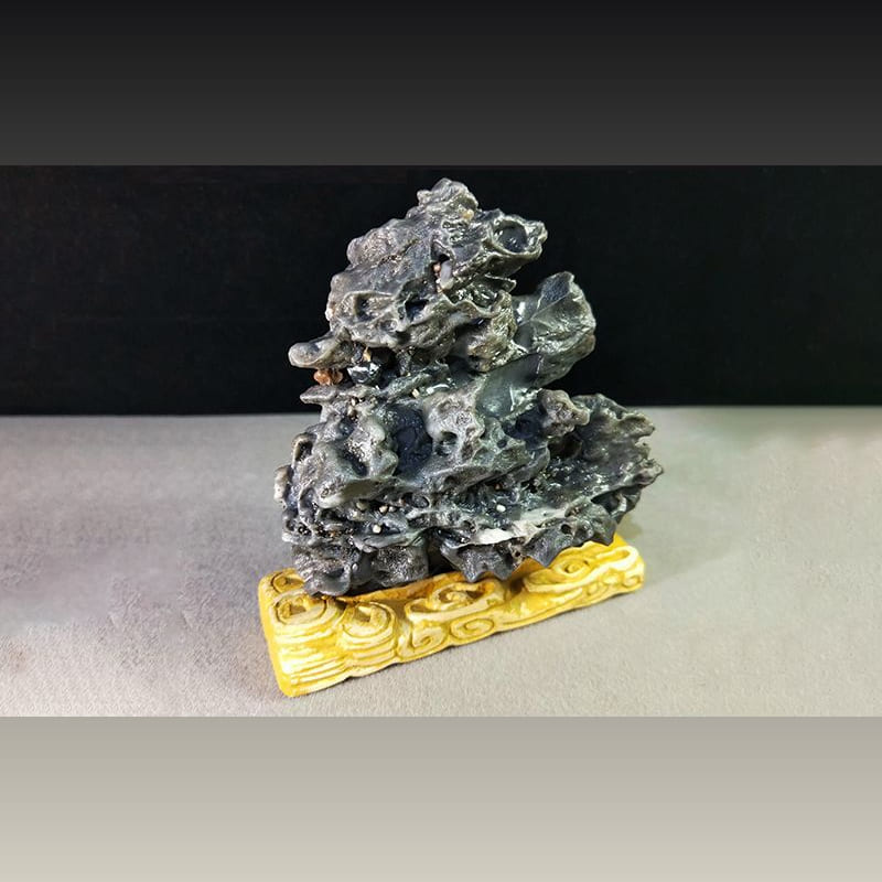 麒麟献瑞 · 戈壁风砺石