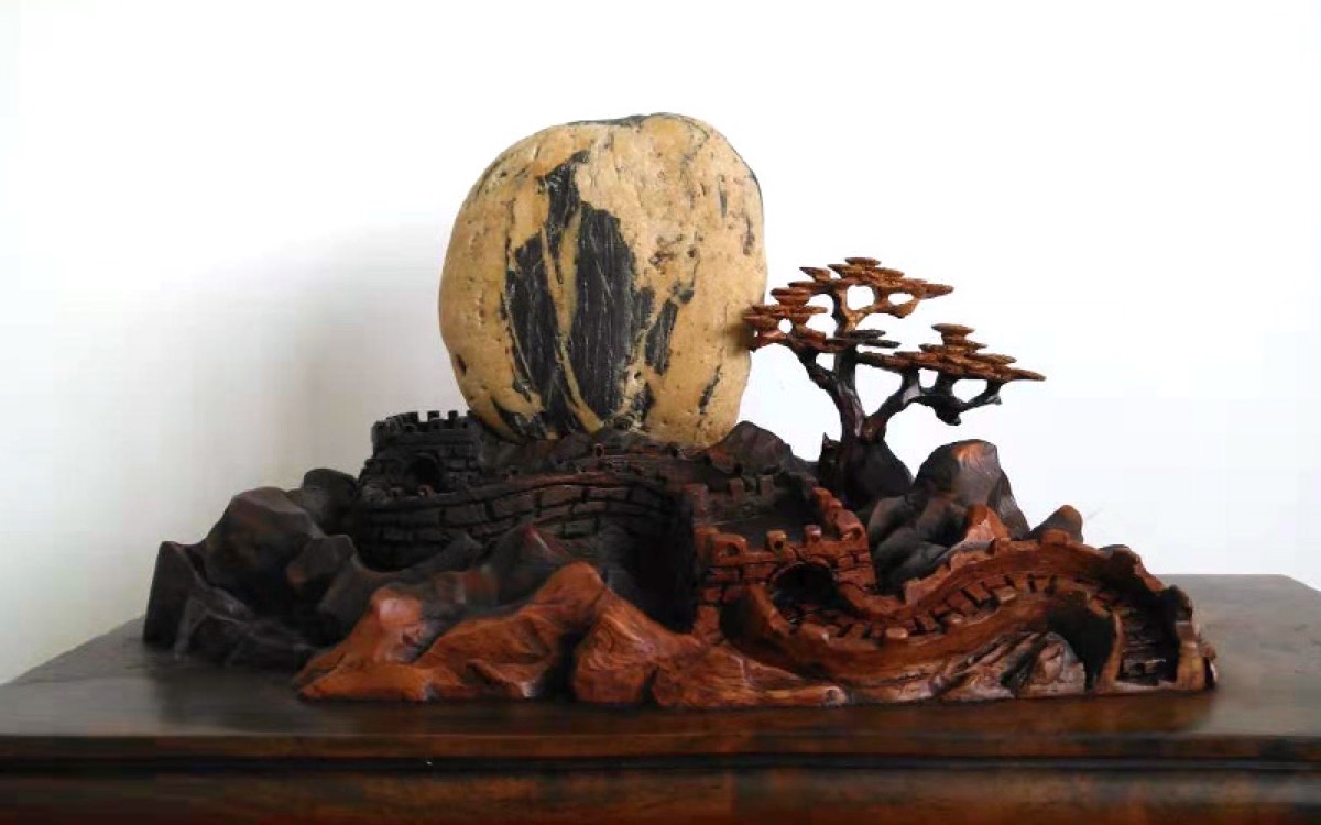 千古一帝 · 汉江石