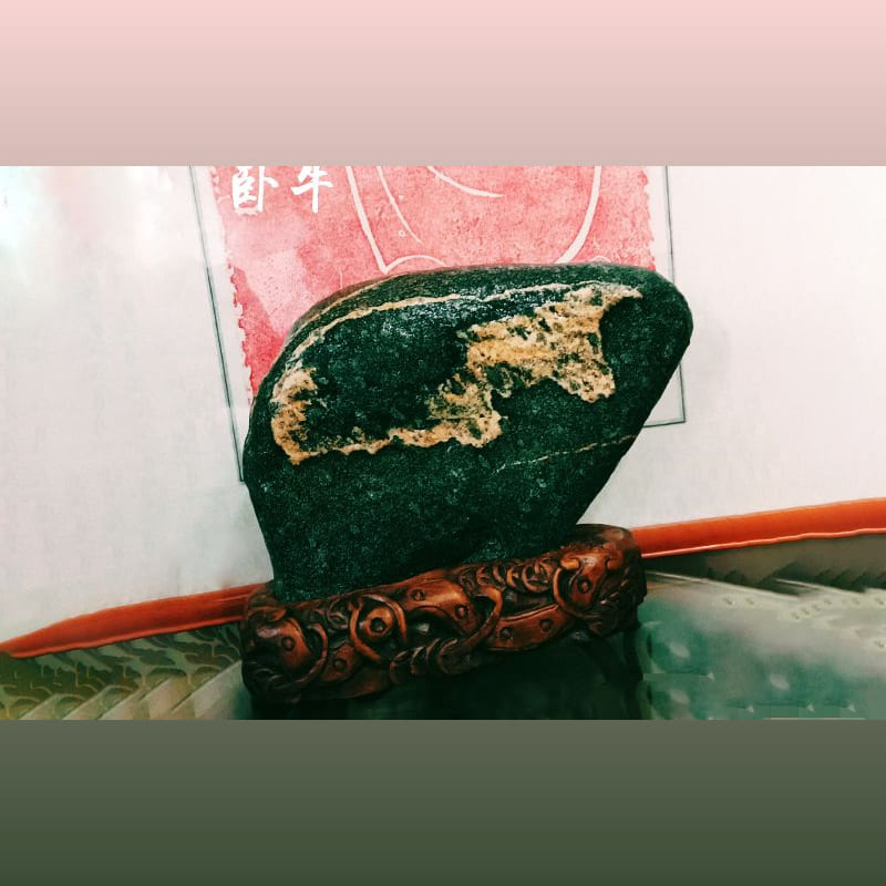 卧牛 · 泰山石