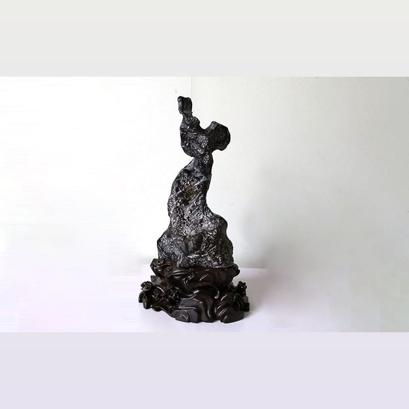 窈窕淑女 · 灵璧石