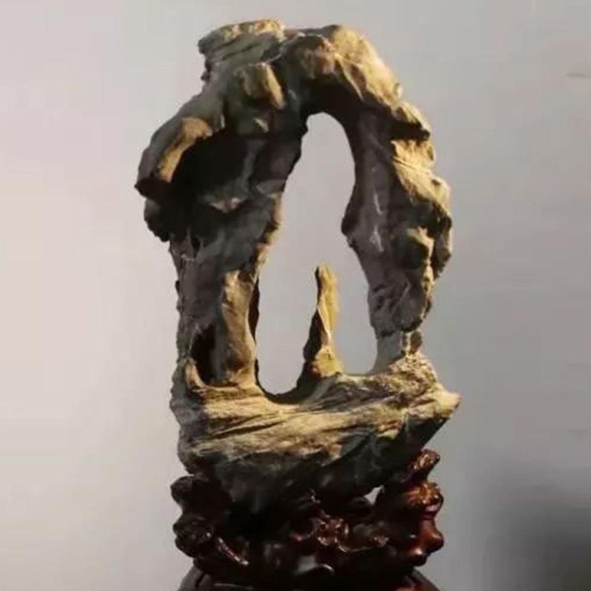 云逸梵净 · 灵璧石