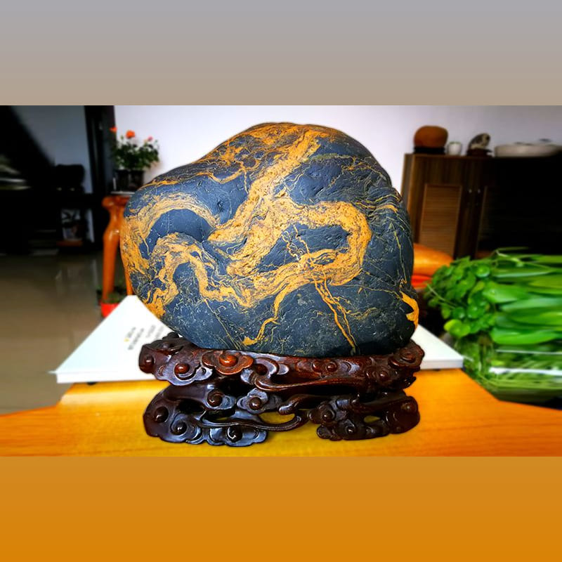 三江黑底金纹石